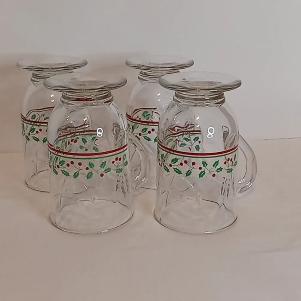 𝅺Vintage Arby's Merch Holly Berry Irish Glass Coffee Mugs Footed & Gold Rimmed